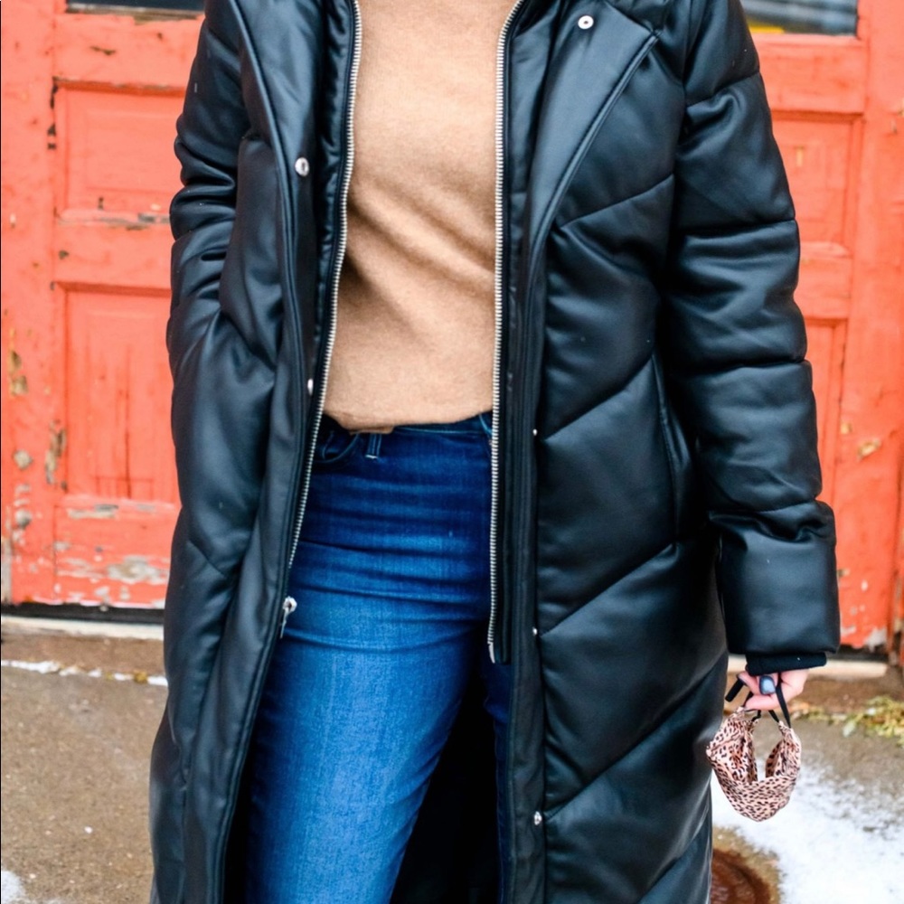 Abercrombie &Fitch Vegan Leather puffer coat